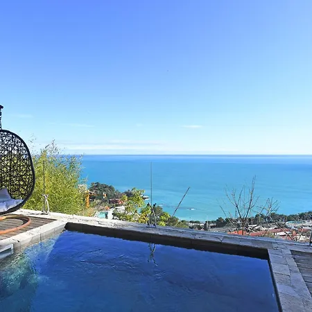 Apartment Laetitia Private Pool